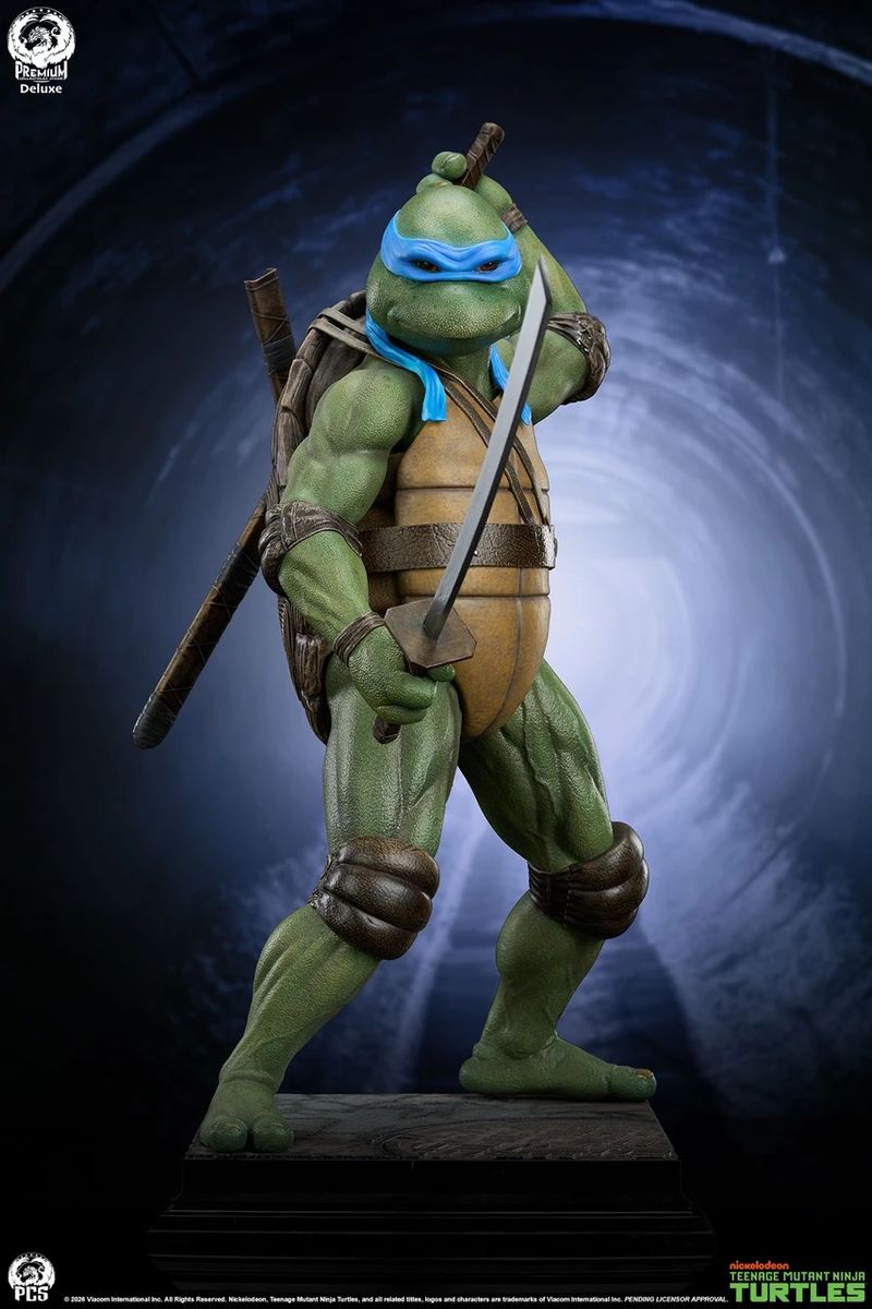 Teenage Mutant Ninja Turtles: Leonardo 1:2 Scale Statue Deluxe